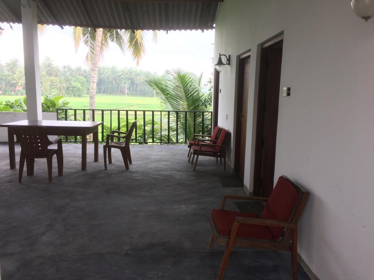 Hotel View Point 티사마하라마 객실 사진